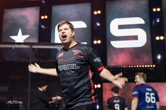 用结构压迫 用结构压迫