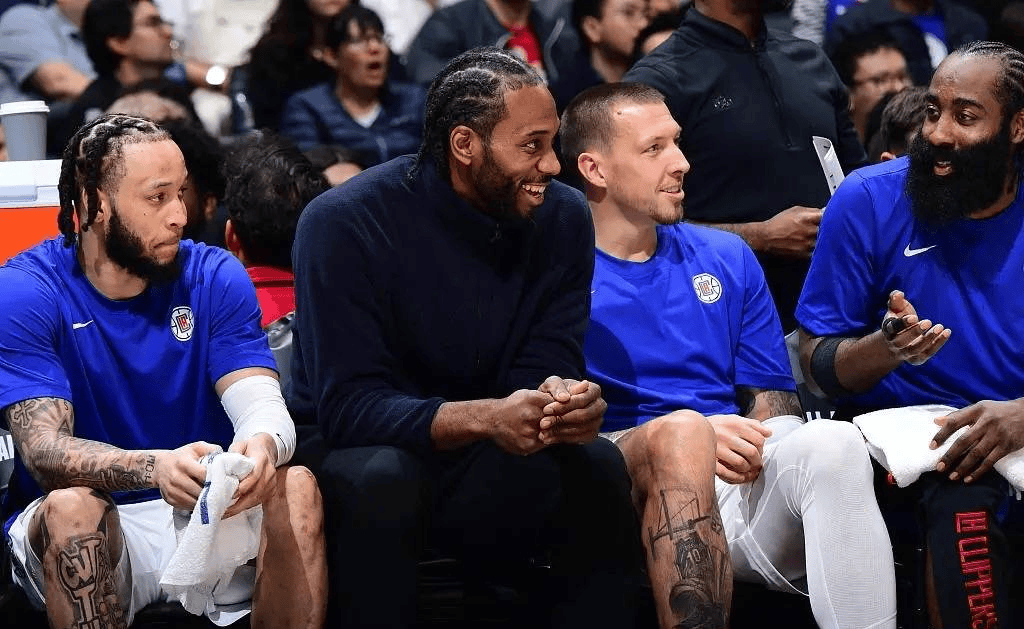 等于超额配 等于超额配